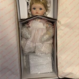 Vintage Hamilton Collection “Jessica”